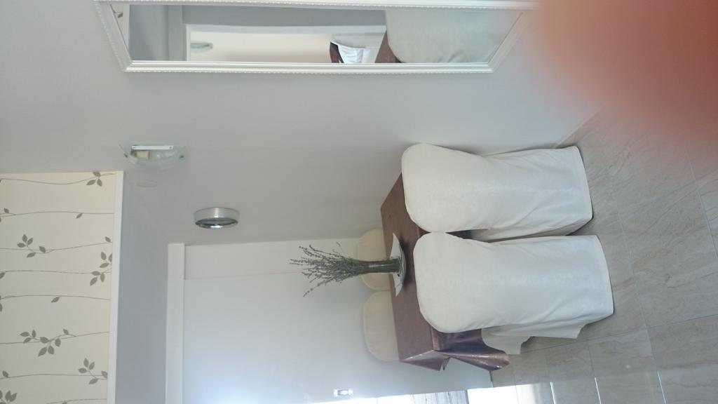 Apartments Rotim Zaostrog Rom bilde