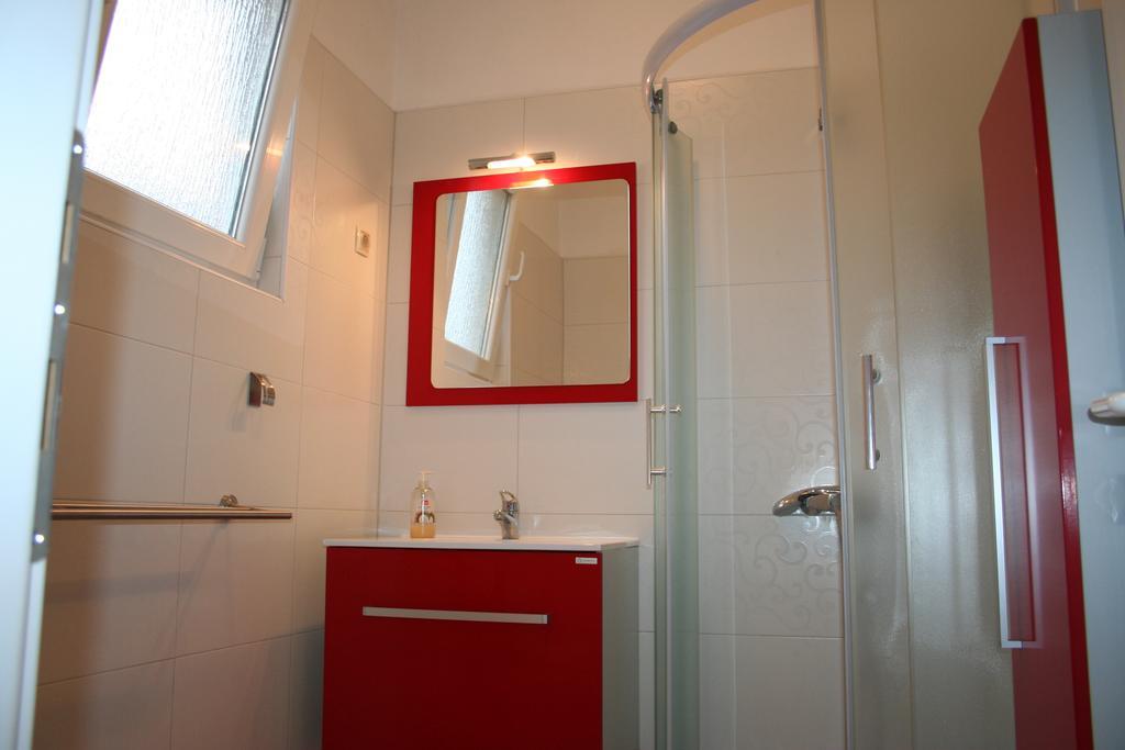 Apartments Rotim Zaostrog Rom bilde