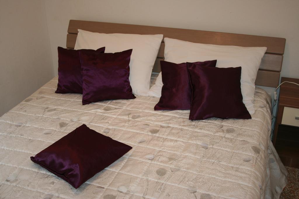 Apartments Rotim Zaostrog Rom bilde