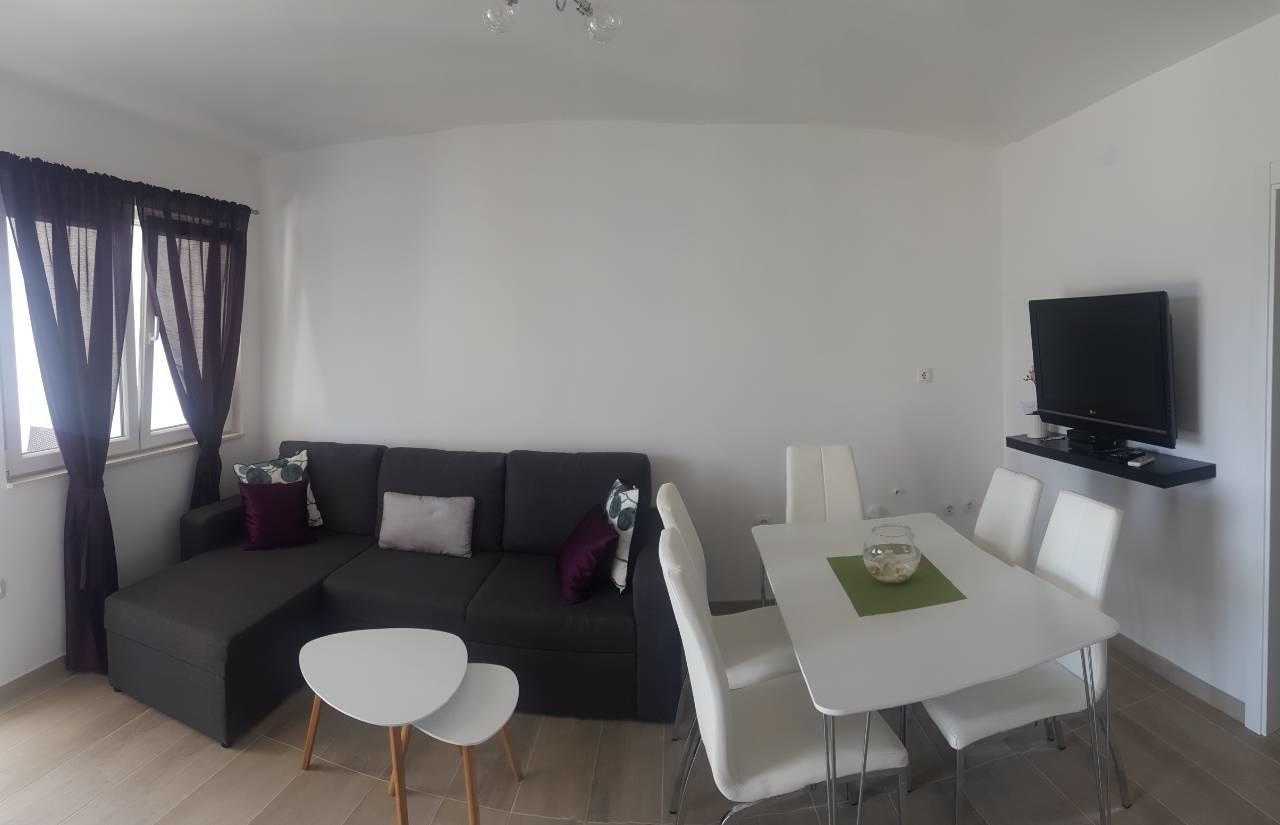 Apartments Rotim Zaostrog Eksteriør bilde